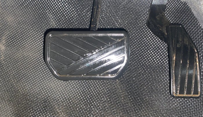 2018 Maruti Celerio ZXI AMT (O), Petrol, Automatic, 58,748 km, Pedals