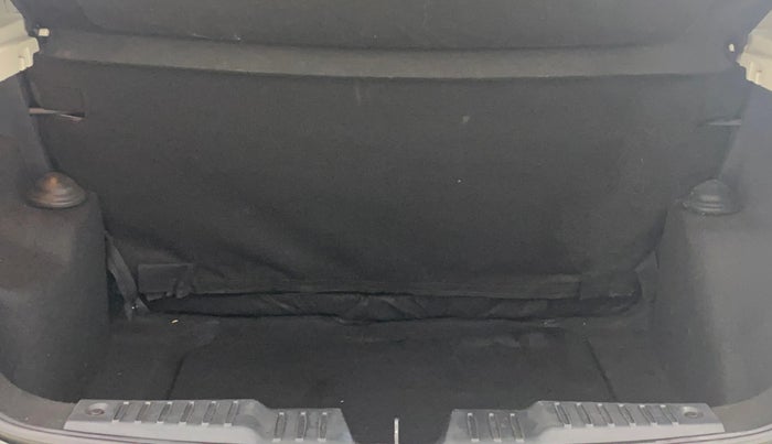 2023 Tata ALTROZ XZA, Petrol, Automatic, 30,120 km, Boot Inside