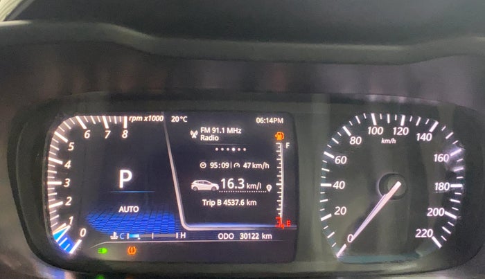 2023 Tata ALTROZ XZA, Petrol, Automatic, 30,120 km, Odometer Image