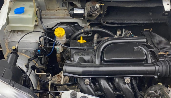 2017 Renault Kwid RXT 1.0 AMT (O), Petrol, Automatic, 20,728 km, Engine View - Right