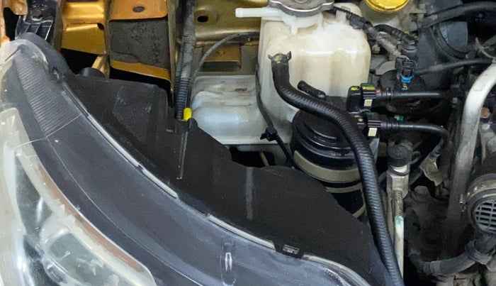 2019 Renault TRIBER RXZ, Petrol, Manual, 33,982 km, Engine View - Right