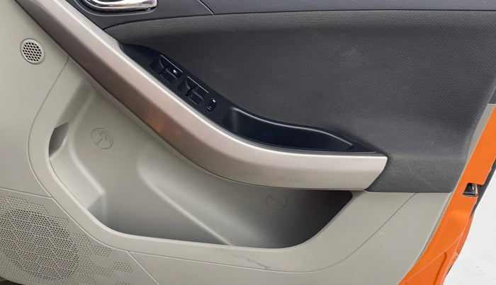 2018 Tata NEXON XZ PLUS PETROL DUAL TONE, Petrol, Manual, 41,732 km, Driver Side Door Panels Control