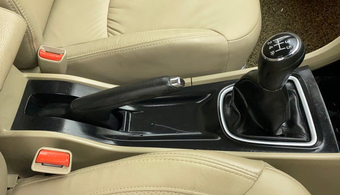 2021 Maruti Ciaz ALPHA 1.5 SHVS PETROL, Petrol, Manual, 16,877 km, Gear Lever
