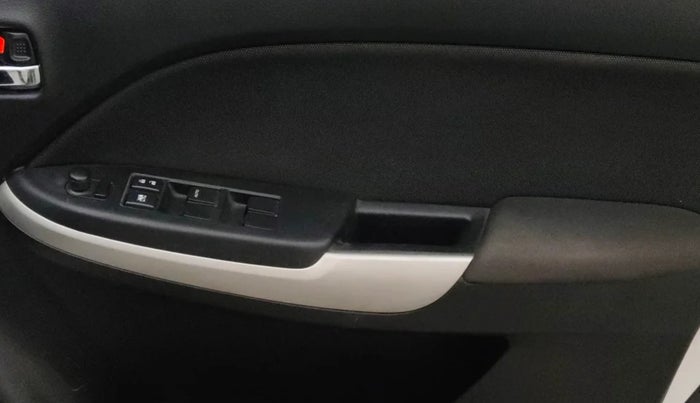 2017 Maruti Baleno ALPHA PETROL 1.2, Petrol, Manual, 68,491 km, Driver Side Door Panels Control