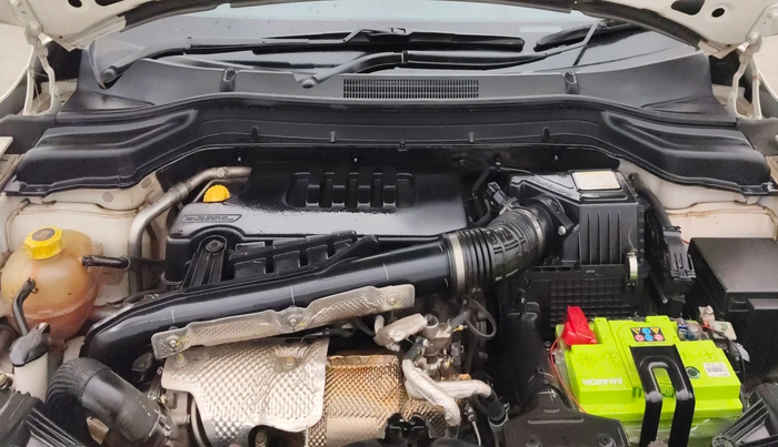 2023 Mahindra XUV300 W6 1.5 Diesel, Diesel, Manual, 95,027 km, Engine View