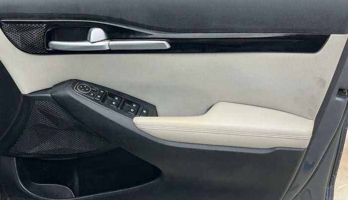 2021 KIA SELTOS HTX IVT 1.5 PETROL, Petrol, Automatic, 41,039 km, Driver Side Door Panels Control