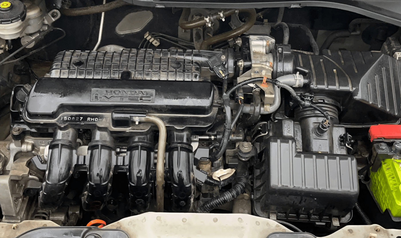 2015 Honda Brio VX AT, Petrol, Automatic, 54,117 km, Engine View
