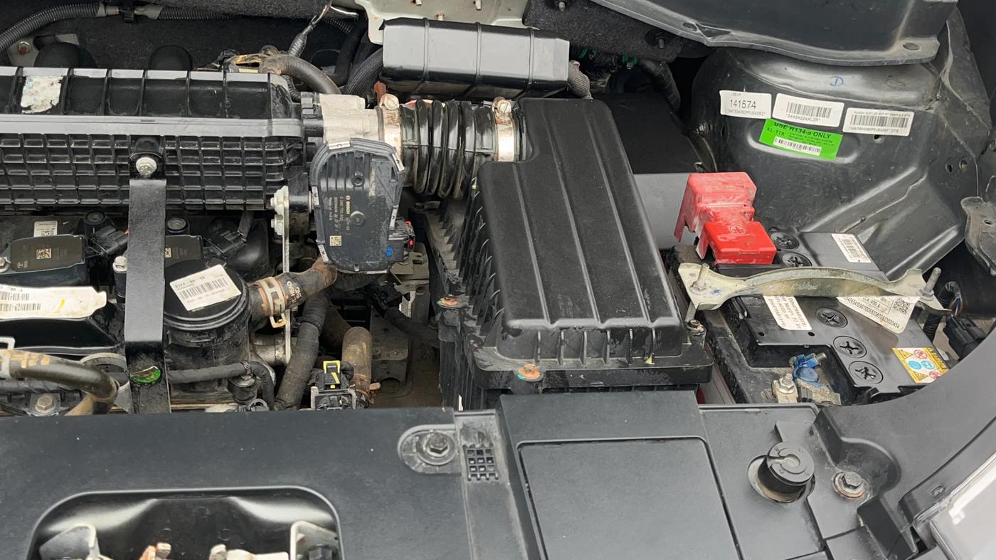2023 Tata PUNCH ADVENTURE RHYTHM PACK AMT, Petrol, Automatic, 12,658 km, Engine View - Left