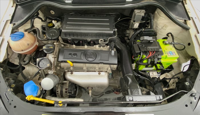 2014 Skoda Rapid ELEGANCE 1.6 MPI AT, Petrol, Automatic, 29,022 km, Open Bonet