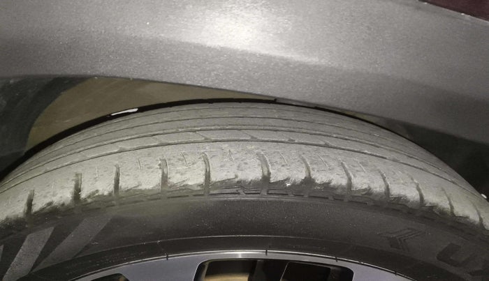 2021 MG HECTOR PLUS SHARP 2.0 DIESEL TURBO MT 6-STR, Diesel, Manual, 84,771 km, Right Rear Tyre Tread