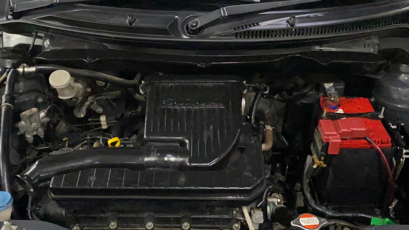 2017 Maruti Swift VXI, Petrol, Manual, 41,239 km, Engine View