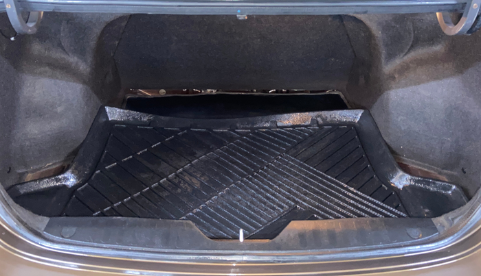 2017 Maruti Ciaz VXI+, Petrol, Manual, 33,005 km, Boot Inside