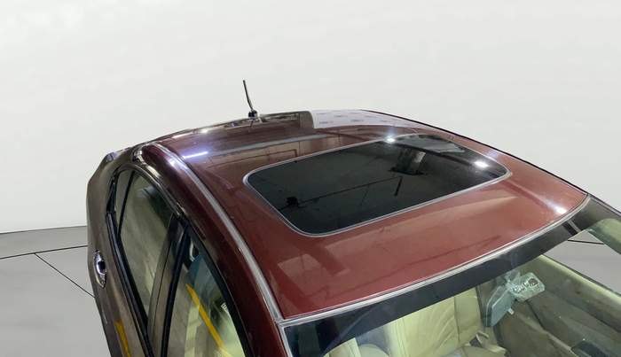 2012 Honda City 1.5L I-VTEC V MT SUNROOF, Petrol, Manual, 1,11,752 km, Moonroof/ Sunroof