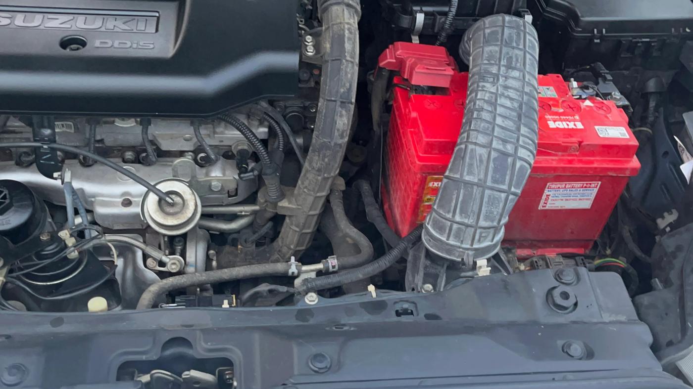 2019 Maruti S Cross ALPHA 1.3, Diesel, Manual, 74,300 km, Engine View - Left