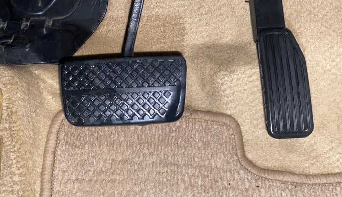 2015 Honda City 1.5L I-VTEC SV CVT, Petrol, Automatic, 1,07,354 km, Pedals