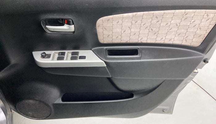 2014 Maruti Wagon R 1.0 VXI, Petrol, Manual, 45,976 km, Driver Side Door Panels Control