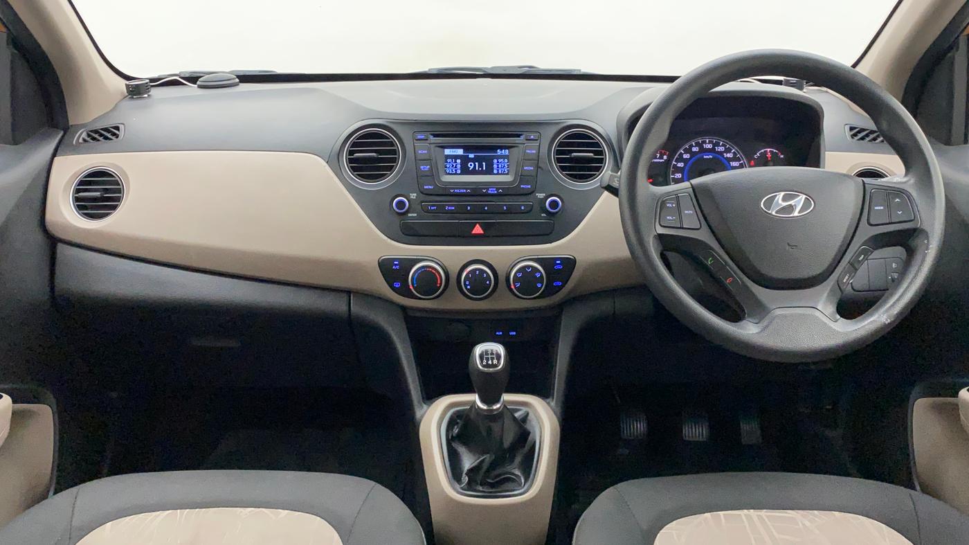 2015 Hyundai Grand i10 SPORTZ 1.2 KAPPA VTVT, Petrol, Manual, 49,376 km, Dashboard