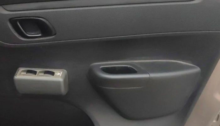 2016 Renault Kwid RXL, Petrol, Manual, 26,334 km, Driver Side Door Panels Control