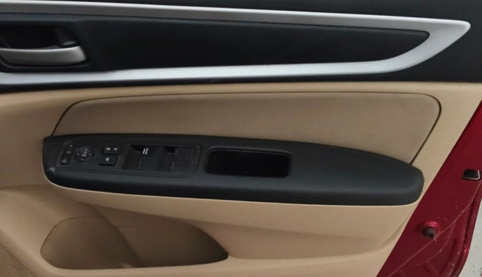 2021 Honda Amaze 1.2L I-VTEC VX CVT, Petrol, Automatic, 38,422 km, Driver Side Door Panels Control