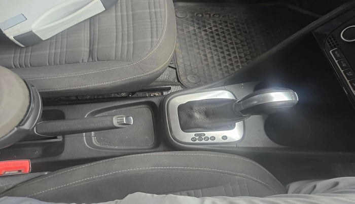 2019 Volkswagen Polo GT TSI AT, Petrol, Automatic, 79,295 km, Gear Lever