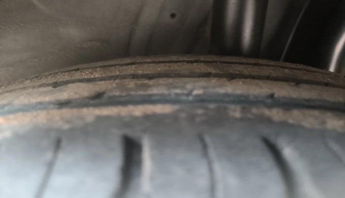 2022 KIA SONET GTX PLUS 1.5 AT, Diesel, Automatic, 46,589 km, Left Rear Tyre Tread