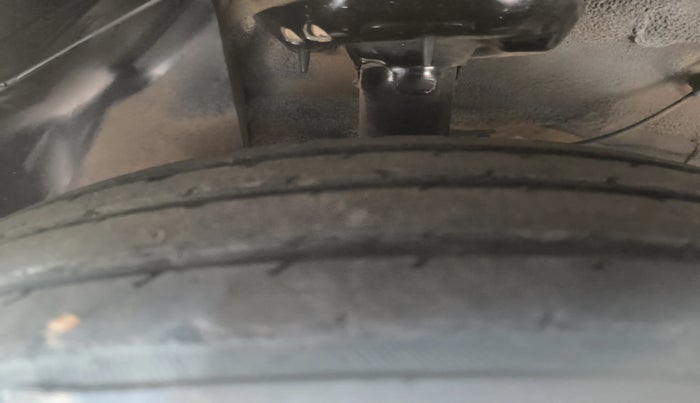 2022 KIA SONET GTX PLUS 1.5 AT, Diesel, Automatic, 46,589 km, Right Front Tyre Tread