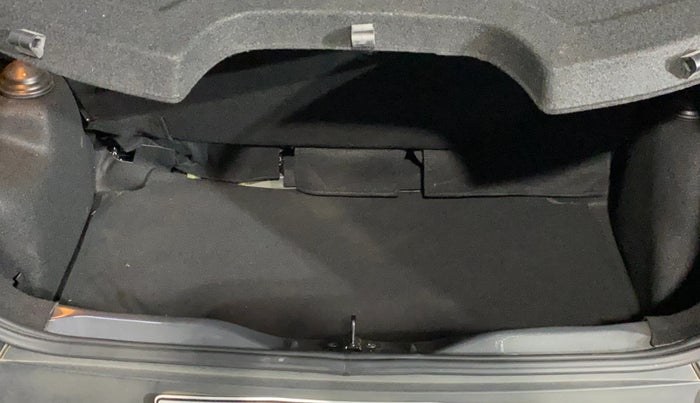 2025 Tata PUNCH Adventure Plus AMT, Petrol, Automatic, 4,428 km, Boot Inside