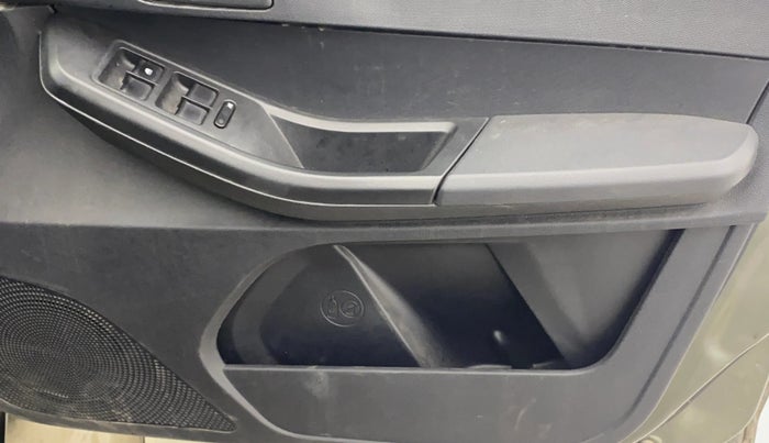 2022 Tata TIAGO NRG XZ MT, Petrol, Manual, 21,609 km, Driver Side Door Panels Control