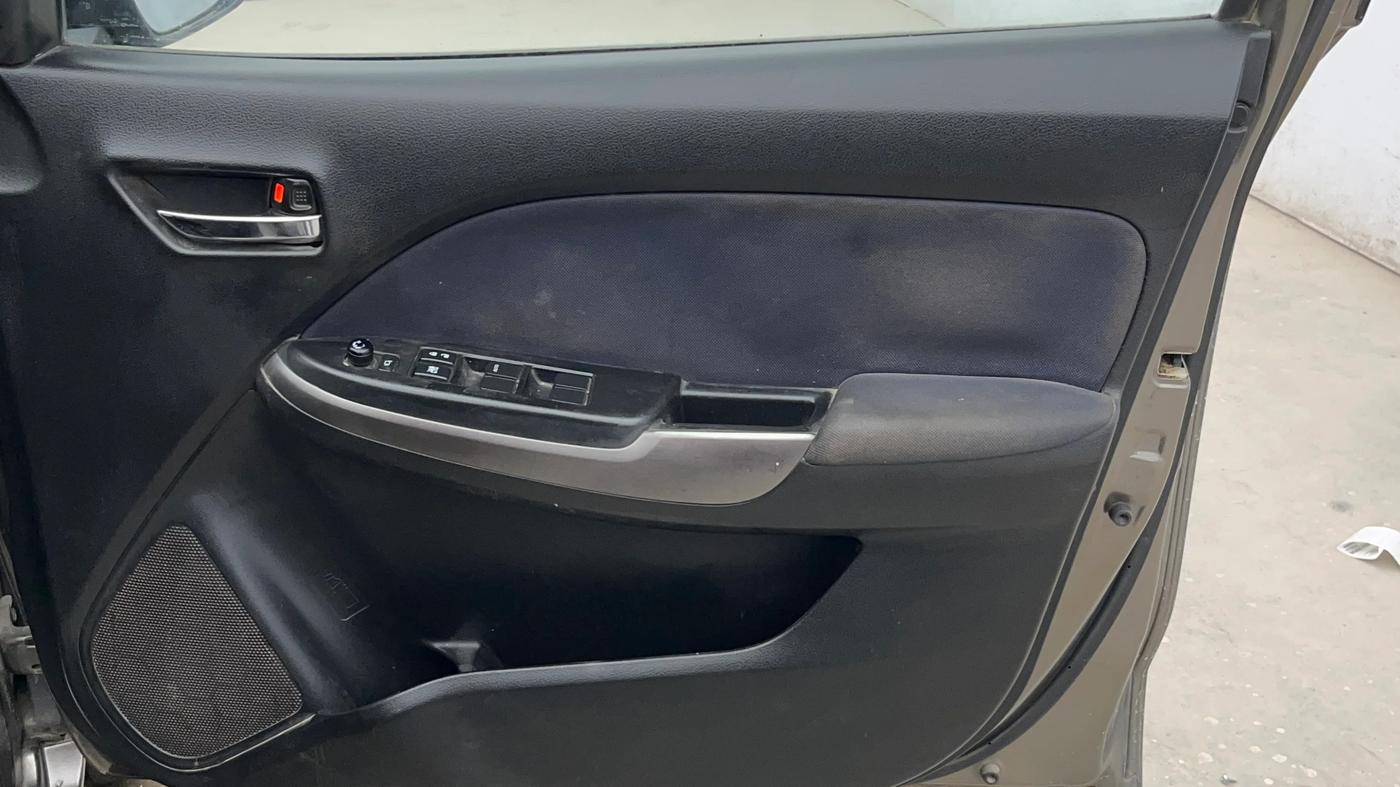 2020 Toyota Glanza G, Petrol, Manual, 57,041 km, Driver Side Door Panels Control