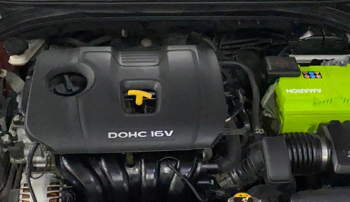 2017 Hyundai New Elantra 2.0 SX MT PETROL, Petrol, Manual, 95,809 km, Engine View