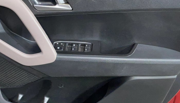 2018 Hyundai Creta SX 1.6 PETROL, Petrol, Manual, 28,444 km, Driver Side Door Panels Control