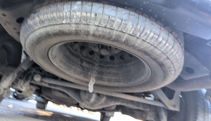 2022 Toyota Innova Crysta 2.4 G 8 STR, Diesel, Manual, 68,122 km, Spare Tyre