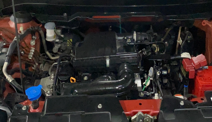 2022 Maruti BREZZA ZXI + AT SMART HYBRID, Petrol, Automatic, 30,104 km, Engine View