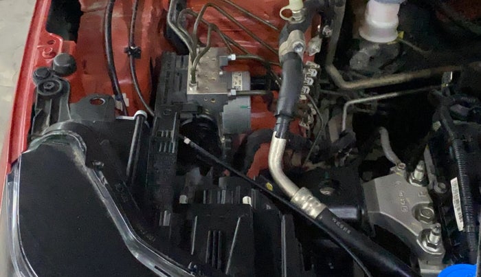 2022 Maruti BREZZA ZXI + AT SMART HYBRID, Petrol, Automatic, 30,104 km, Engine View - Right