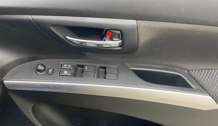 2021 Maruti S Cross ZETA AT 1.5, Petrol, Automatic, 30,141 km, Driver Side Door Panels Control