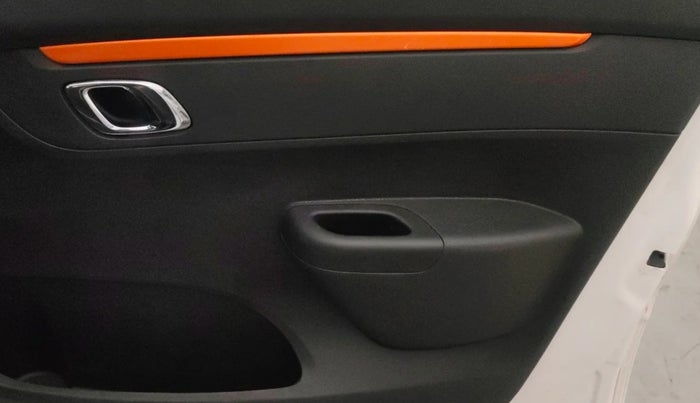 2021 Renault Kwid CLIMBER 1.0 AMT (O), Petrol, Automatic, 28,242 km, Driver Side Door Panels Control