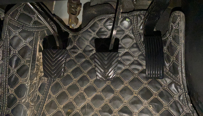 2022 KIA SONET HTK PLUS 1.2, CNG, Manual, 40,431 km, Pedals