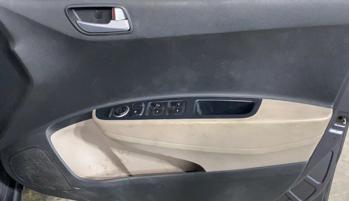 2017 Hyundai Grand i10 SPORTZ (O) AT 1.2 KAPPA VTVT, Petrol, Automatic, 77,839 km, Driver Side Door Panels Control