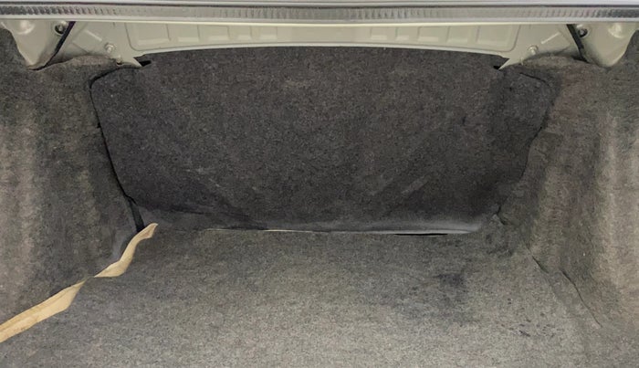 2015 Honda Amaze 1.5L I-DTEC S, Diesel, Manual, 79,018 km, Boot Inside