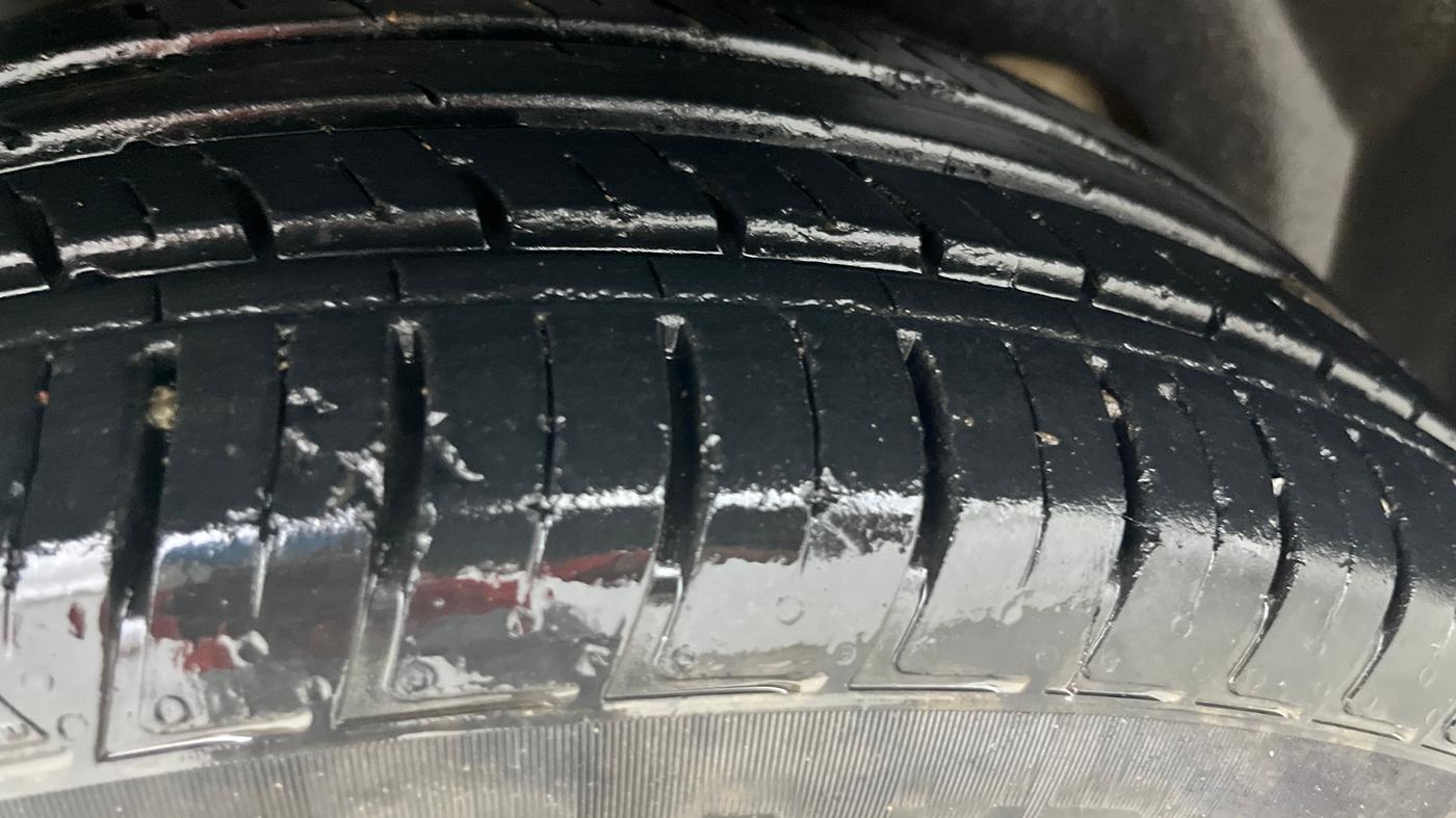 2021 MG HECTOR SHINE 1.5 PETROL TURBO MT, Petrol, Manual, 41,754 km, Right Rear Tyre Tread