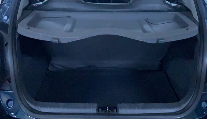 2021 Hyundai GRAND I10 NIOS MAGNA 1.2 KAPPA VTVT, Petrol, Manual, 83,985 km, Boot Inside