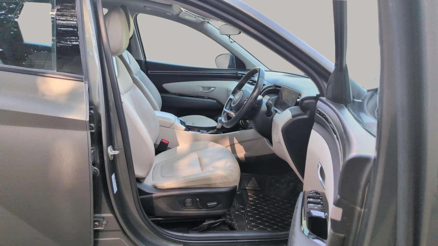 2023 Hyundai Tucson SIGNATURE 2.0 AT DIESEL, Diesel, Automatic, 65,583 km, Right Side Front Door Cabin