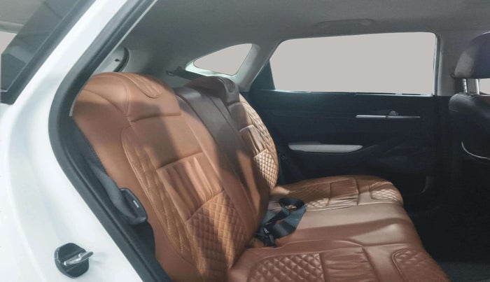 2022 KIA SELTOS HTK PLUS 1.5 DIESEL IMT, Diesel, Manual, 72,277 km, Right Side Rear Door Cabin