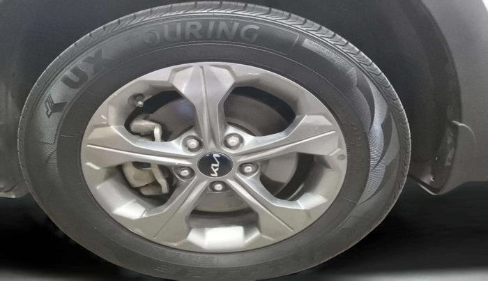 2022 KIA SELTOS HTK PLUS 1.5 DIESEL IMT, Diesel, Manual, 72,277 km, Left Front Wheel