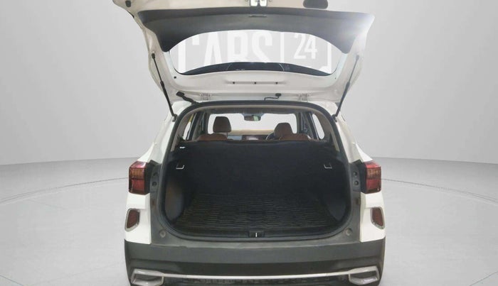 2022 KIA SELTOS HTK PLUS 1.5 DIESEL IMT, Diesel, Manual, 72,277 km, Boot Door Open