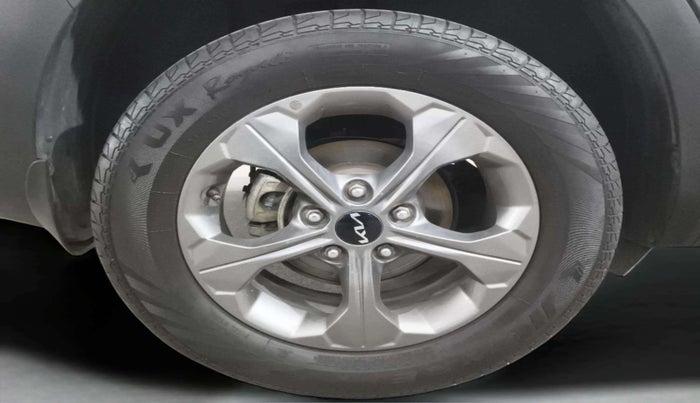 2022 KIA SELTOS HTK PLUS 1.5 DIESEL IMT, Diesel, Manual, 72,277 km, Right Front Wheel