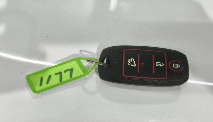 2022 KIA SELTOS HTK PLUS 1.5 DIESEL IMT, Diesel, Manual, 72,277 km, Key Close Up