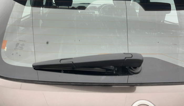 2022 Nissan MAGNITE XV TURBO, Petrol, Manual, 14,095 km, Rear Wiper