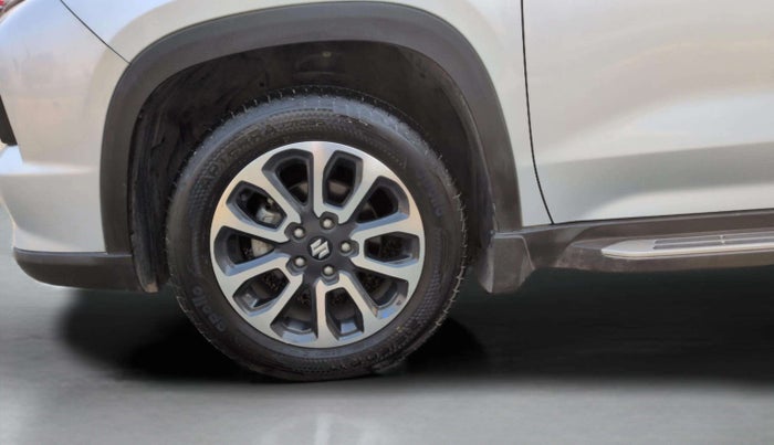 2022 Maruti Grand Vitara ALPHA SMART HYBRID AT, Petrol, Automatic, 31,545 km, Left Front Wheel