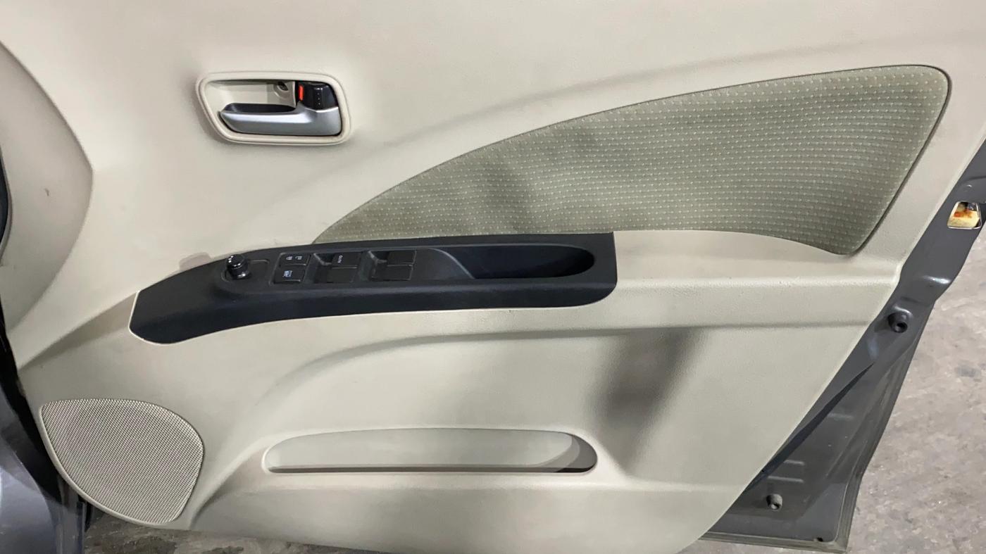 2018 Maruti Celerio ZXI, Petrol, Manual, 76,332 km, Driver Side Door Panels Control